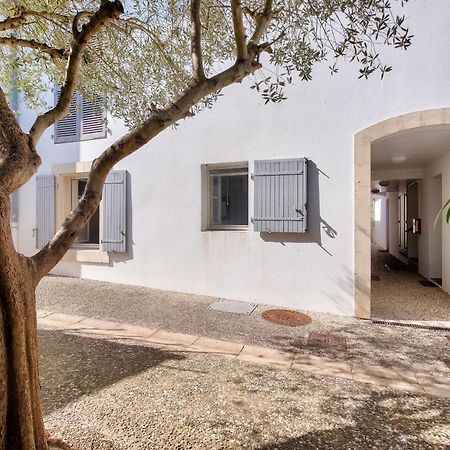 A 150M Du Port De St-Martin-De-Re, Studio Pour 2 سان مارتن دو ر المظهر الخارجي الصورة