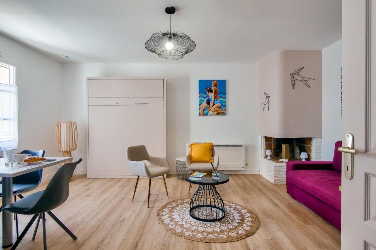 A 150M Du Port De St-Martin-De-Re, Studio Pour 2 سان مارتن دو ر المظهر الخارجي الصورة